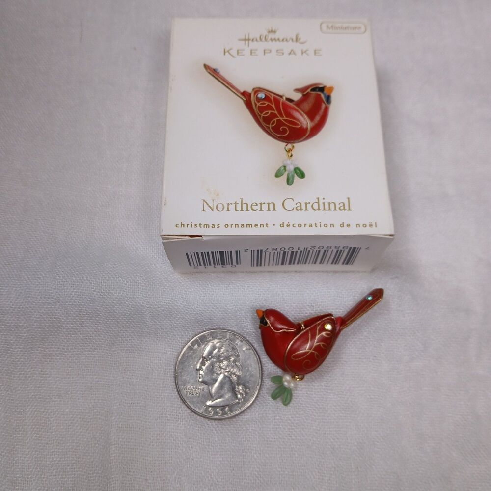 Rare Hallmark Keepsake Miniature Northern Cardinal Ornament 2009